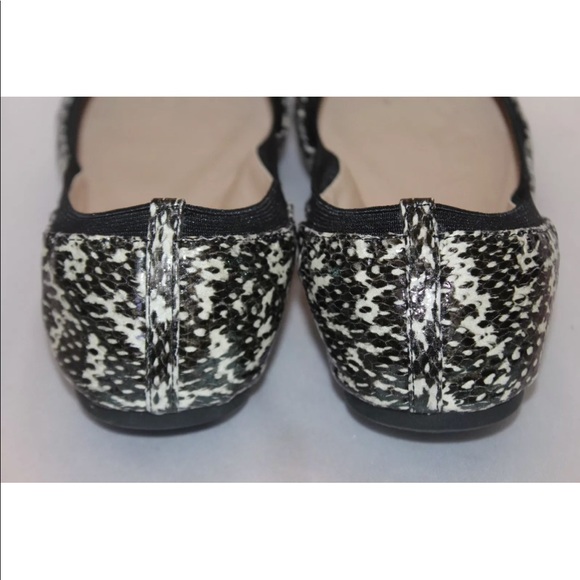 New BCBGgeneration black snake elasticized ballet - Picture 7 of 8